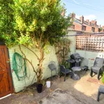 Rent 4 bedroom house in Newcastle