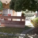 Rent 3 bedroom house of 90 m² in Roma