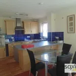 Rent 4 bedroom flat in East Of England