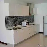 Rent 2 bedroom apartment of 90 m² in Bangkok