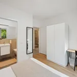 Rent 4 bedroom apartment of 10 m² in Berlin