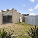 Rent 4 bedroom house in Weir Views