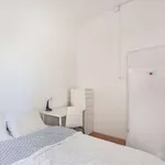 Rent a room in lisbon