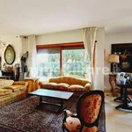 Rent 5 bedroom house of 700 m² in Rome