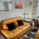 Rent 3 bedroom apartment of 1604 m² in Hertsmere