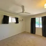 Rent 3 bedroom house of 708 m² in Moranbah