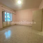 Rent 4 bedroom apartment of 90 m² in Catania