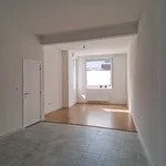 Huur 1 slaapkamer appartement van 125 m² in Kortrijk