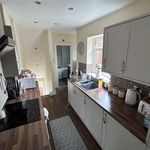 Rent 3 bedroom flat in North East England