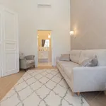 Rent 3 bedroom apartment of 134 m² in Budapest