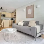 Rent 2 bedroom apartment of 65 m² in london