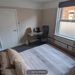 Rent 2 bedroom house in South West England