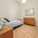 Rent 3 bedroom apartment of 85 m² in Valencia