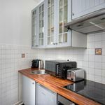 Rent 2 bedroom apartment of 36 m² in Paris