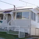 Rent 2 bedroom house in Annerley