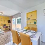 Rent 1 bedroom apartment of 45 m² in Kaštel Lukšić