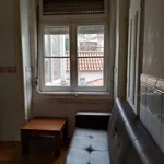 Rent 4 bedroom apartment in Lisbon