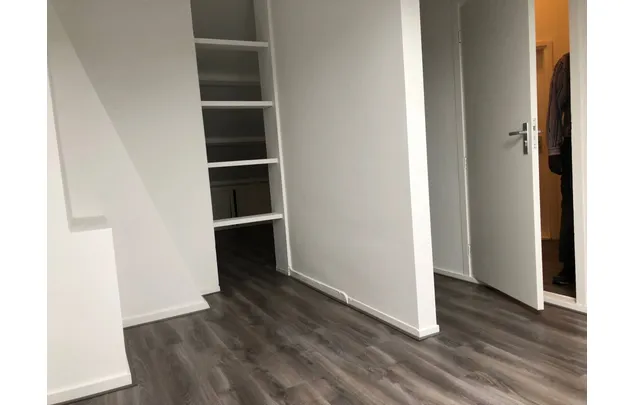 Kamer van 25 m² in Te Werve