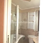 Rent 5 bedroom apartment of 139 m² in Rome