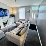 Rent 2 bedroom house in Burnley