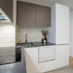 Rent 5 bedroom apartment of 53 m² in Madrid