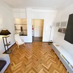 Rent 4 bedroom apartment of 120 m² in Genova