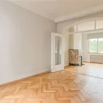 Rent 3 bedroom apartment in IXELLES