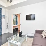 Rent 2 bedroom apartment of 30 m² in Paris