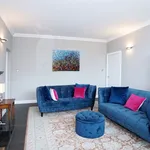 Rent 2 bedroom apartment of 915 m² in Dublin