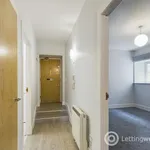 Rent 2 bedroom apartment in Edinburgh