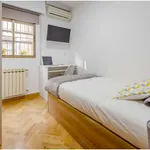 Rent a room of 110 m² in madrid