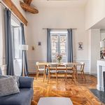 Appartement de 250 m² avec 6 chambre(s) en location à Lyon