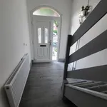 Rent 3 bedroom house in Wales