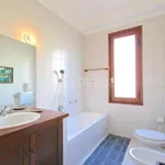 Rent 8 bedroom apartment of 140 m² in Rapallo