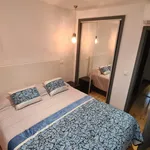 Rent 2 bedroom apartment of 60 m² in Porto