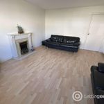 Rent 2 bedroom flat in Aberdeen