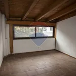 Rent 4 bedroom house of 139 m² in Fabrizia