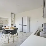 Rent a room in lisbon