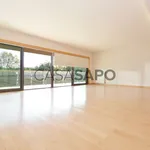 Rent 4 bedroom apartment of 254 m² in Cascais