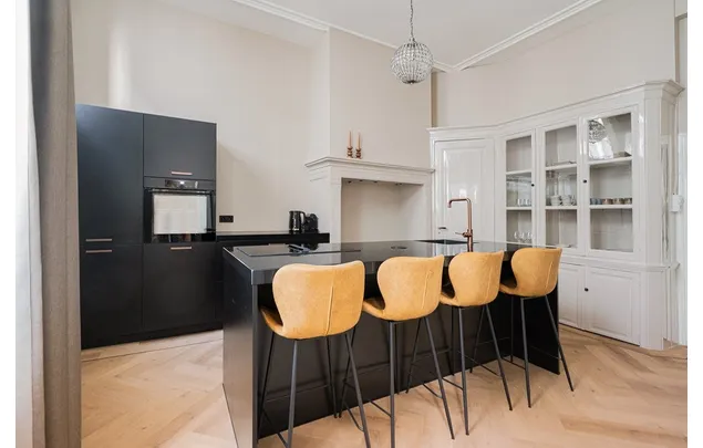 Huur 4 slaapkamer appartement van 95 m² in Voorhout