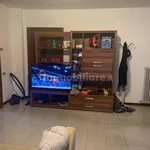 Affitto 2 camera appartamento di 55 m² in Lurate Caccivio