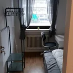 Rent 4 bedroom apartment in Dusseldorf