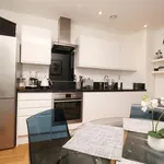 Rent 2 bedroom flat in Hertsmere