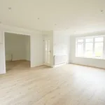 Rent 4 bedroom house in South East England