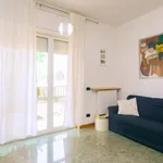 Rent 3 bedroom apartment in Milan