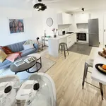 Rent 2 bedroom apartment of 47 m² in Issy-les-Moulineaux