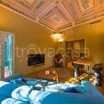 Rent 8 bedroom house of 240 m² in Palermo