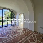 Rent 5 bedroom house of 1 m² in Rome