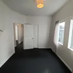 Rent 3 bedroom apartment in auckland