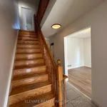 Rent 8 bedroom house of 139 m² in Toronto